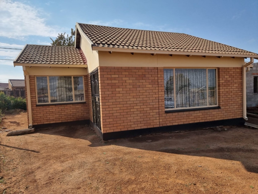 3 Bedroom Property for Sale in Blomanda Free State